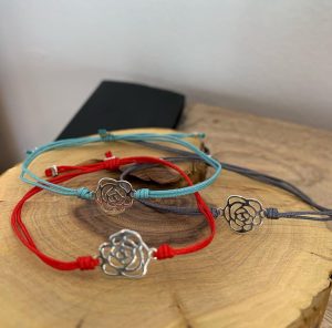 Pulseras rosas